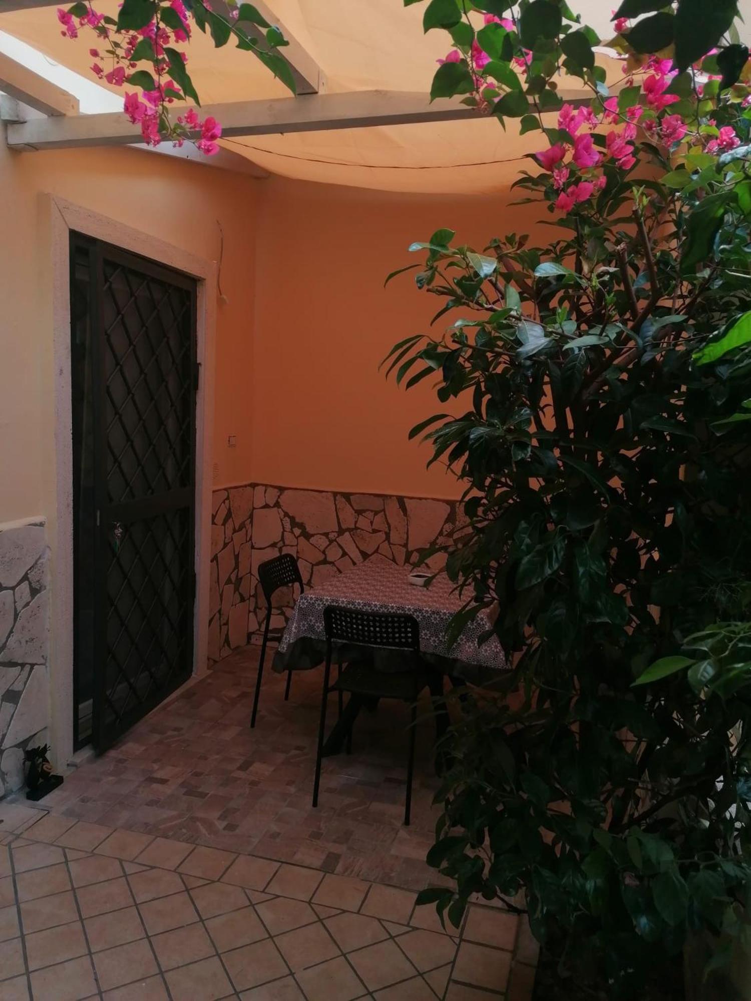 Fiumicino Aeroporto Casa Vacanze Orchidea Экстерьер фото