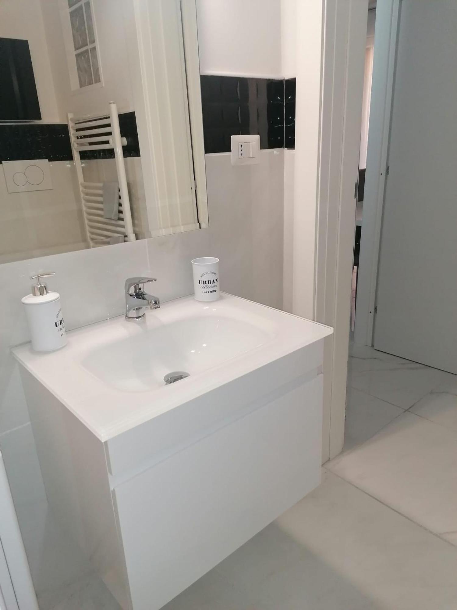 Fiumicino Aeroporto Casa Vacanze Orchidea Экстерьер фото